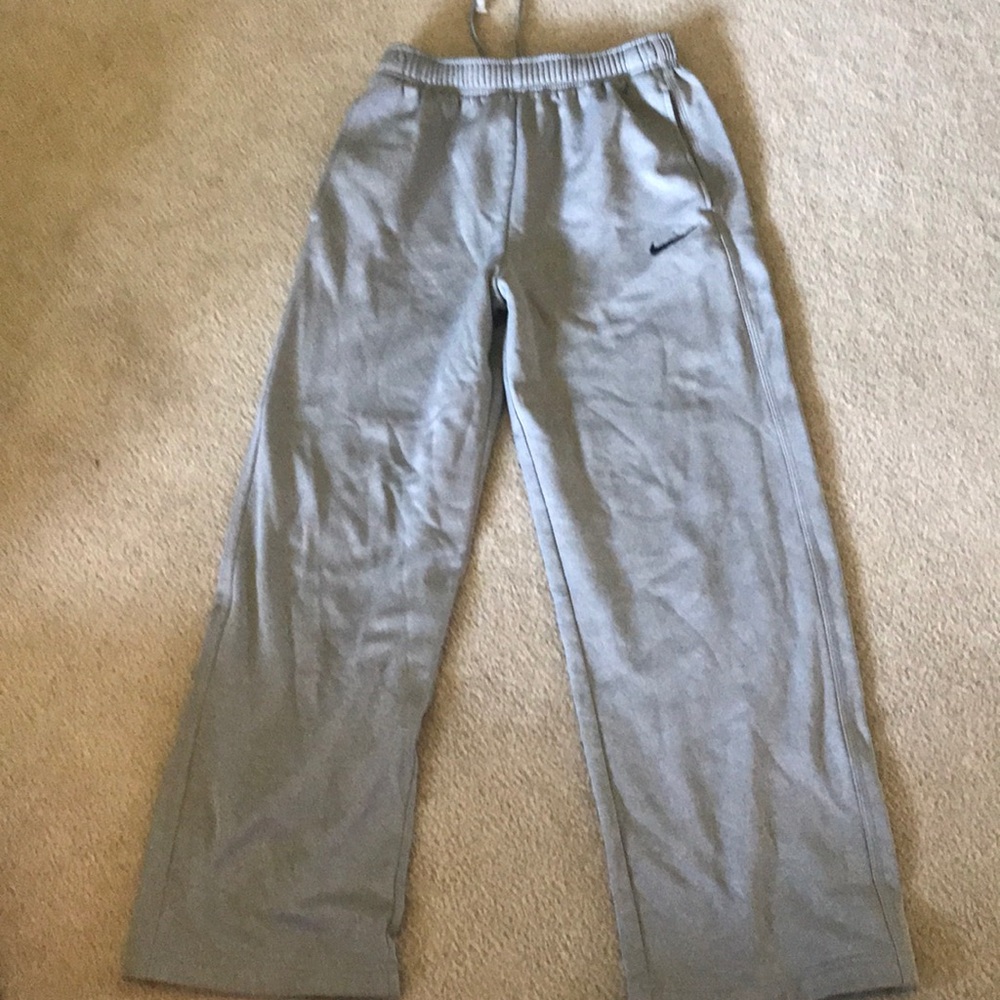 Nike therms-fit pants